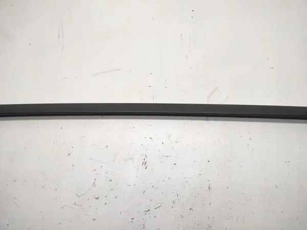Dakraail rechts OEM 5E9860034 voor Skoda Octavia III Station image 3