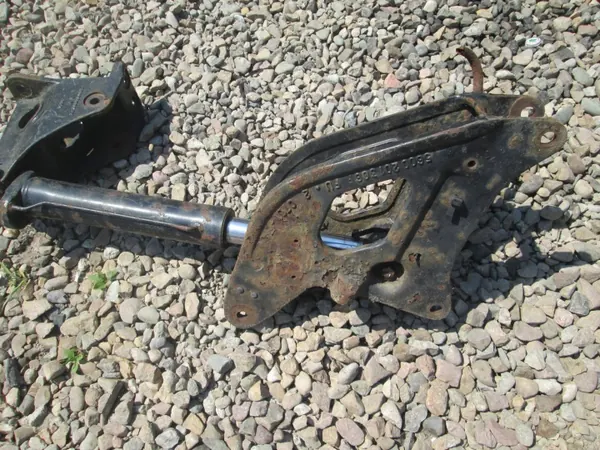 OEM 5600200729 Ohjaamon Kaatosylinteri Vasen/Oikea Renault Magnum image 5