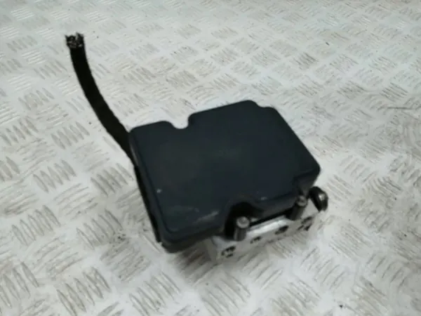 Bomba ABS OEM 9826051380 para Citroen C3 Aircross image 2