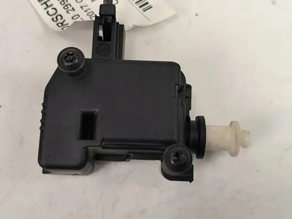 OEM 98162411800 Atuador de fechadura porta-malas Porsche image 4