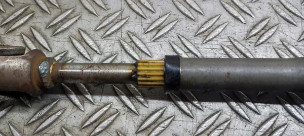 Lenksäulengelenk OEM 687782655 image 7