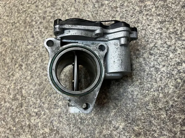 Drosselklappe Suzuki Grand Vitara 2 II 1.9 DDiS Valeo image 2