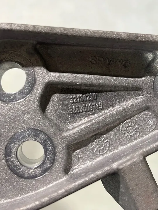 Volvo XC40 Vaihteiston tuki 32138290 image 5