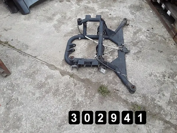 Maserati 3200 GT Underram OEM AM-302941 Begagnad image 2