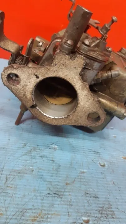 UAZ Vergaser K131 - Gebrauchtes OEM-Teil image 4