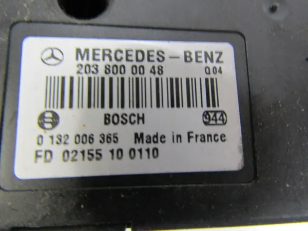 Bomba de cierre central Mercedes OEM A2038000048 image 3