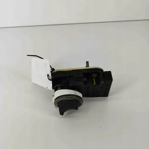 Starter Dodge Durango (DN) OEM 5003845AA - Gebruikt image 2