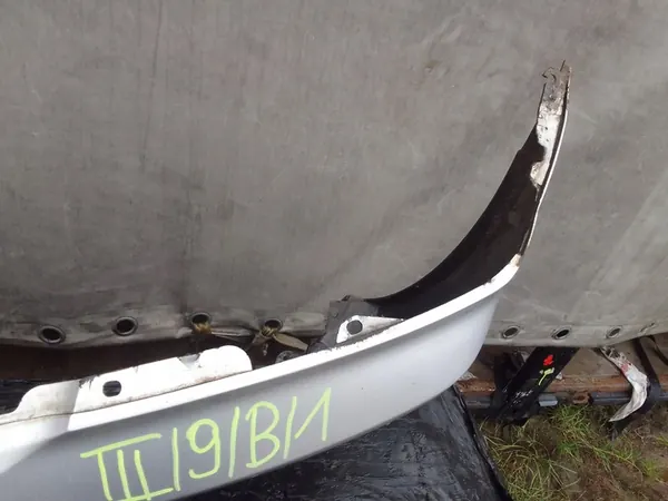 KIA SORENTO I Paraurti Anteriore Alogeno image 7