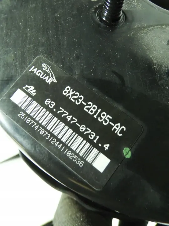Servo Jaguar XF OEM 8X232B195AC - Usado image 3