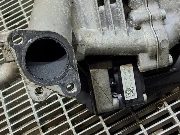 Refroidisseur de gaz d'échappement Ford Transit Courier 1.5 TDCI image 3