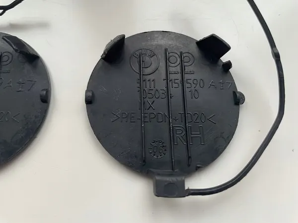 BMW X5 E70 Tappi Gancio Anteriore OEM 51117159589 51117159590 image 7