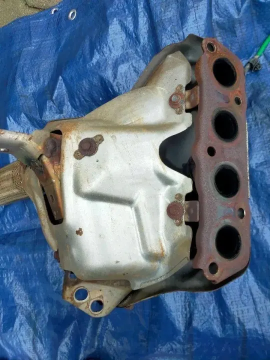 Mazda 2 DJ 1.5 Bensiini Pakoputken Keräin OEM 310126173915 image 7