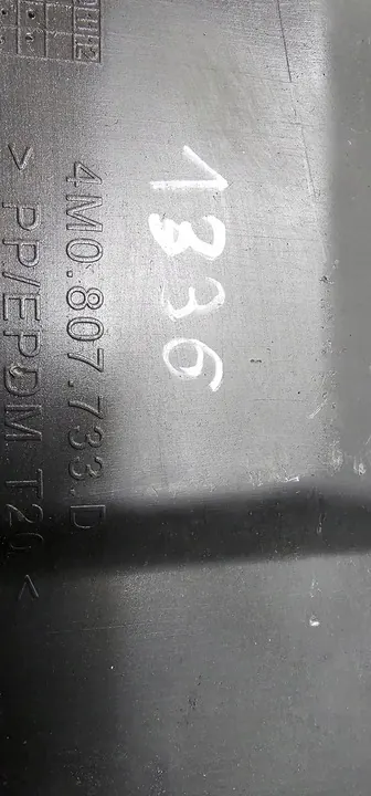 AUDI Q7 II Framskärmsspoiler 4M0807733D image 3