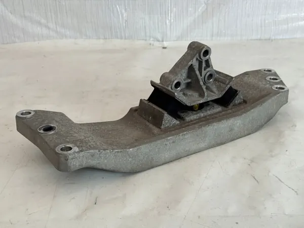 Support boîte vitesses OEM 21832-D2450 Kia Stinger 2.0 image 2