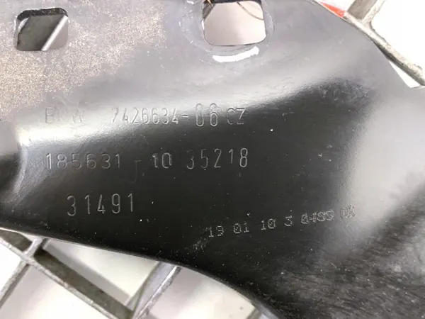 Höger strålkastarfäste OEM 7426634 image 4
