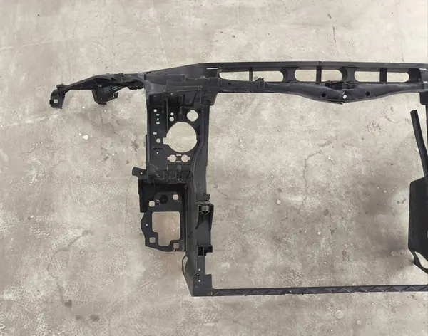 Parachoque dianteiro Mercedes-Benz OE A1666205901 image 4