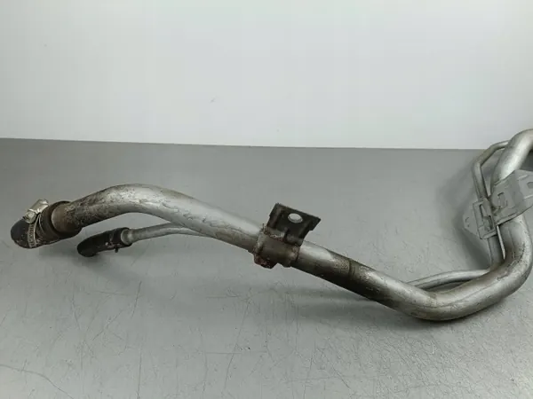 Pescoço de enchimento Subaru OE OEM FOB55469 - Usado image 4