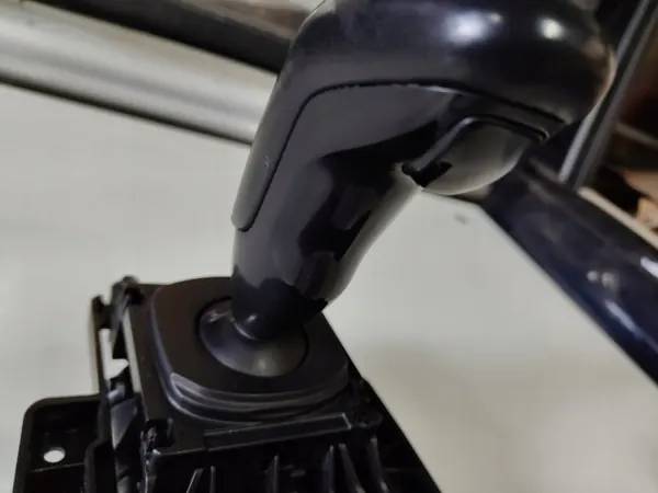 Jaguar E-Pace Versnellingspook OEM J9C37E453AA image 4