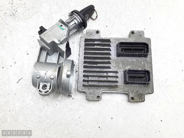 2012 Opel Corsa ECU 1200 Essence image 1