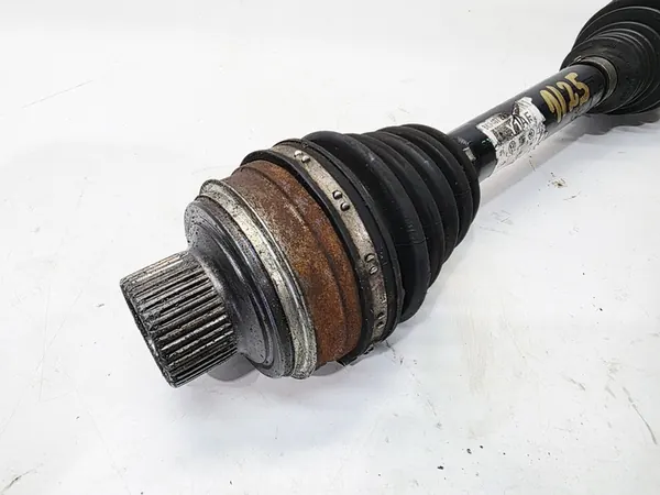 Vänster eller höger framaxel Audi A4 B8 A5 8T OEM image 6