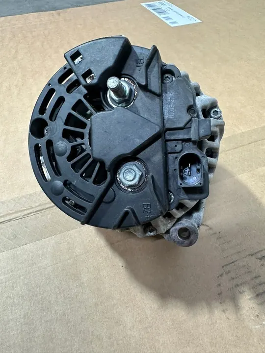 Vaihtovirtageneraattori Mercedes SL R230, SL350, SL500 LRA02294 image 9