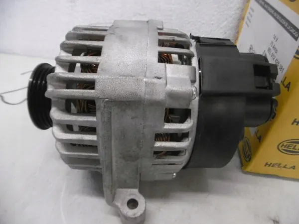 Hella 8EL 012 428-381 generaattori image 5