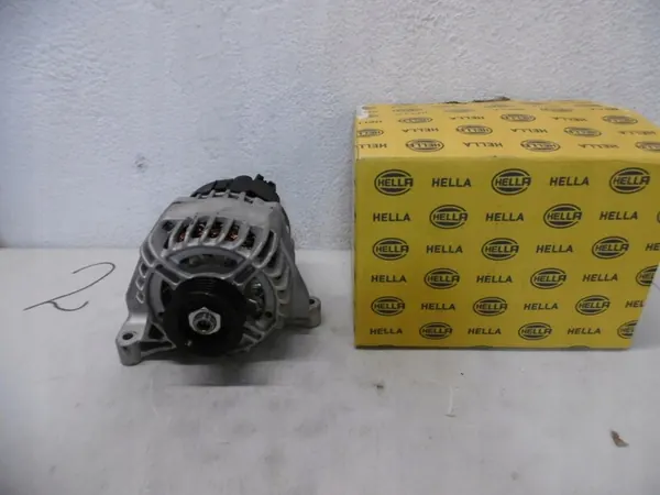 Hella 8EL 012 428-381 generaattori image 9