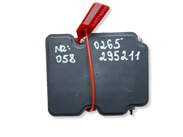 Pompe ABS OEM S26279058 pour Citroen Berlingo III image 2