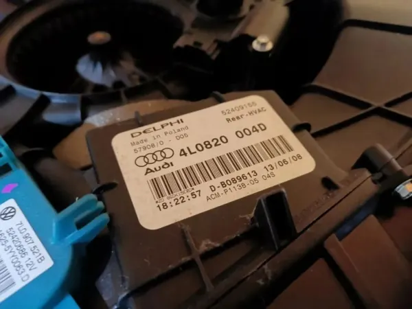 Verwarmingsventilator Audi Q7 4L OEM 4L0820004D 2005-2015 image 4