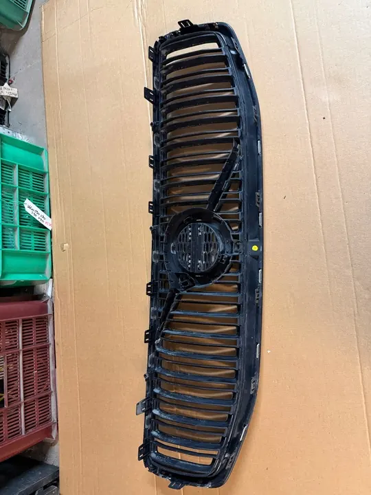 Grade Original Volvo S60 V60 II image 4