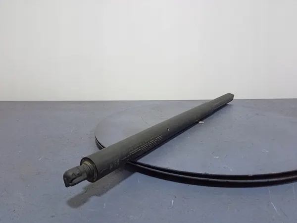 MERCEDES GLS W167 Takaluukun Aktuaattori A1679800764 image 3