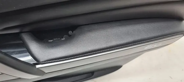 OEM 1330ATS Rechter Deurbekleding Leer Mazda CX-7 image 3