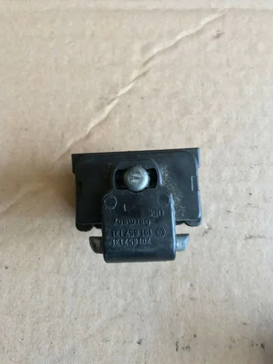 Täydellinen sytytyskytkin Volkswagen Golf II 1984 OEM 191837205A image 5