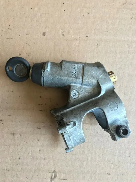 Täydellinen sytytyskytkin Volkswagen Golf II 1984 OEM 191837205A image 7