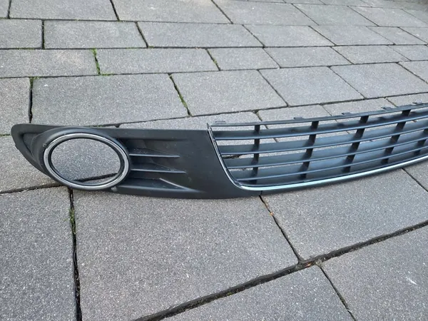 Set griglie paraurti anteriore VW Golf VI 08-2012 image 5