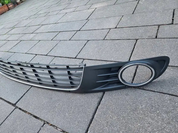 Set griglie paraurti anteriore VW Golf VI 08-2012 image 6