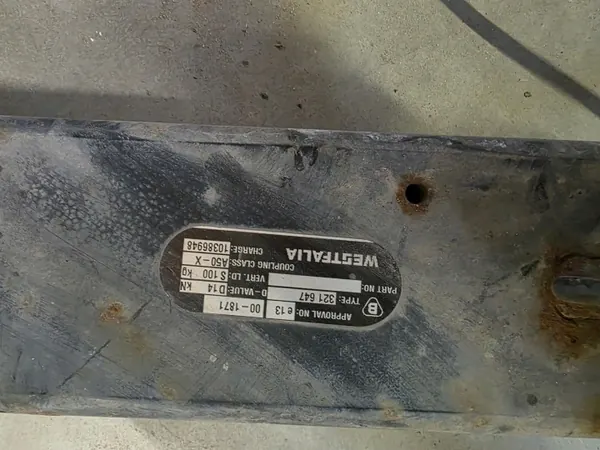 VW T5 T6 peräkärkivarsi OEM 7H0803881L Westfalia image 4