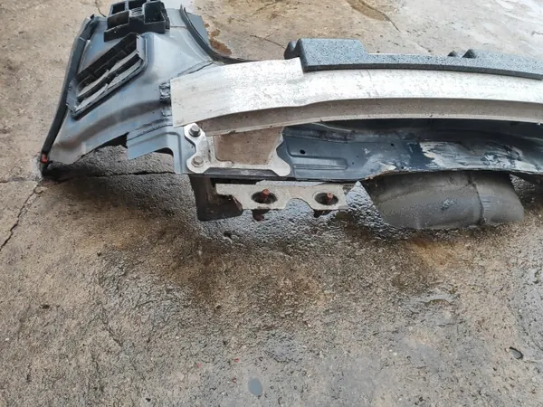 Viga parachoques trasero OPEL MERIVA B OEM image 8