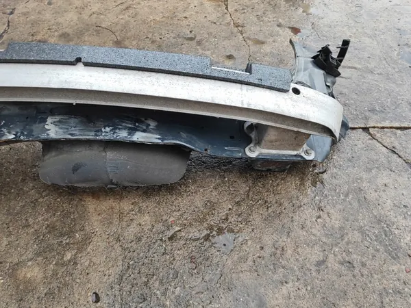 Viga parachoques trasero OPEL MERIVA B OEM image 9