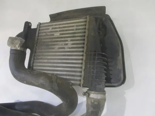 Peugeot 308 2017 Intercooler OEM P9675627980 image 9