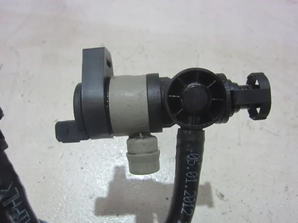 Válvula ventilação tanque BMW OEM 7636156 X3 F25 image 5