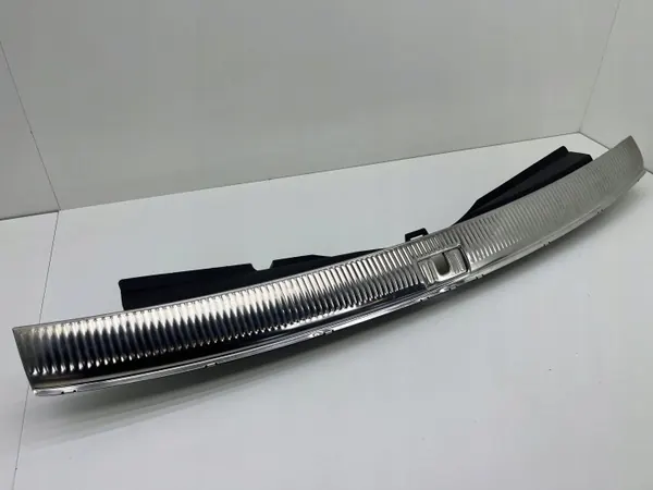 Audi Q7 4L Kofferraumschwellenschutz OEM 4L0864483 image 2