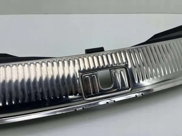 Audi Q7 4L Kofferraumschwellenschutz OEM 4L0864483 image 3