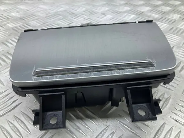 Cinzeiro dianteiro Audi TT Mk2 OEM 8J0857951 - Usado image 5