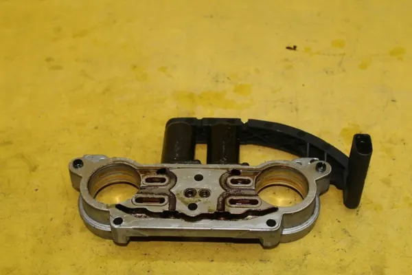 OEM 06C103108D Régulateur de Distribution Droit Audi A6 C5 3.0 image 4