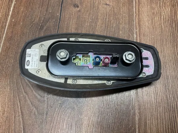 Range Rover Vogue Dachantenne OEM CPLA19C089CC image 3