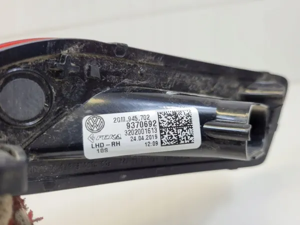 OEM 9370692 Rechter Reflektor für VW T-Cross image 6