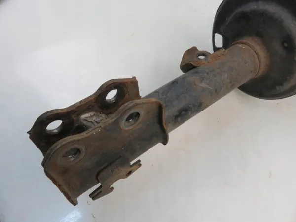Peça Toyota OE OEM 4852052360 Usada image 5