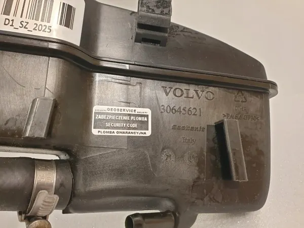 Réservoir direction assistée Volvo OEM 30645621 Occasion image 6
