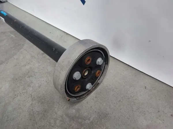 Drivaxel Audi Q3 83A Sportback 5QF521101N image 2